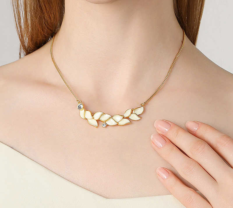 Leaf Shape Zircon Elegant Enamel Collarbone Necklace Bracelet3