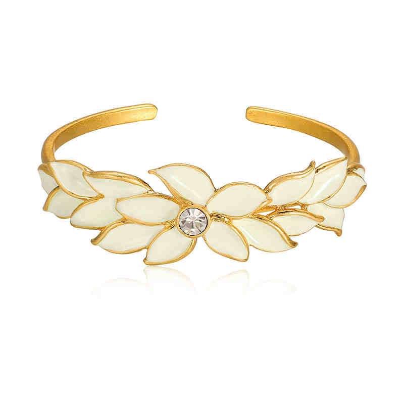 Leaf Shape And Zircon Elegant Enamel Bangle Bracelet